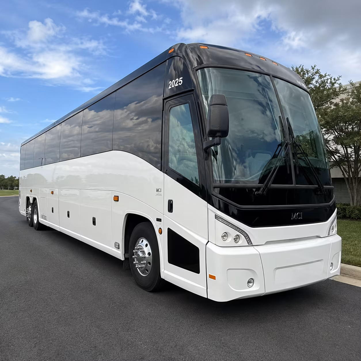 for easy group travel to american airlines center and dickies arena start here