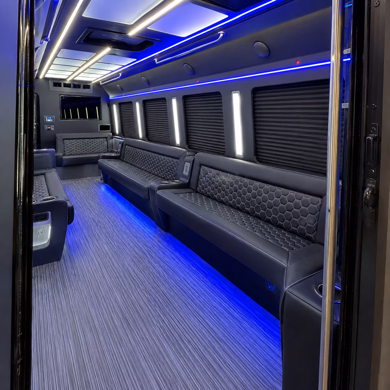 tyler bus rentals